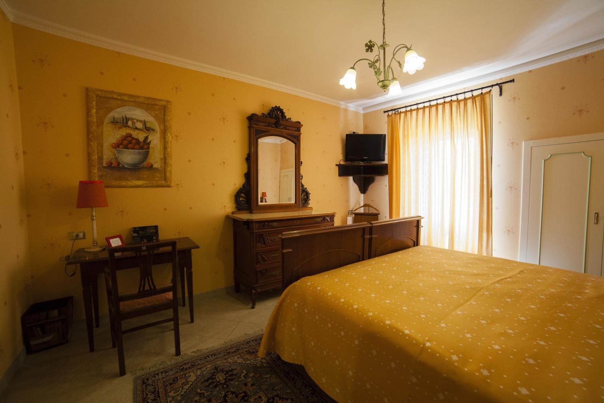 La Luma Hotel Montecosaro  Kamer foto